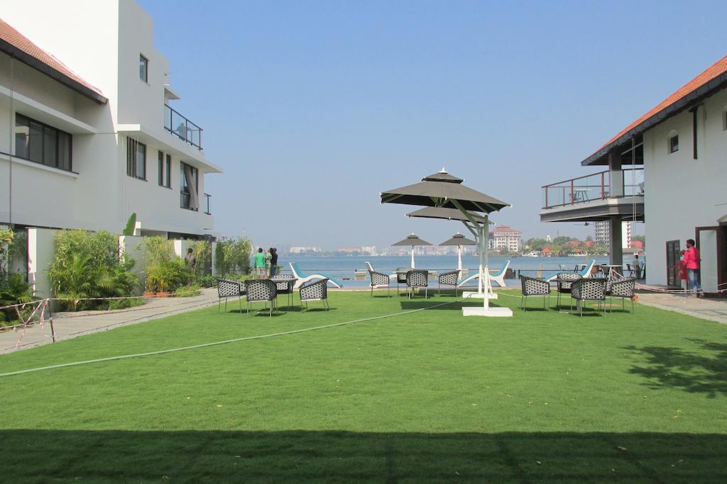 מלון Kochi Xandari Harbour מראה חיצוני תמונה